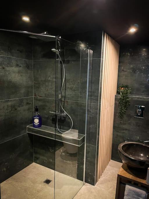 Suite Luxueuse Jacuzzi Suite Amantis By Noma Saint-Chamond Ngoại thất bức ảnh