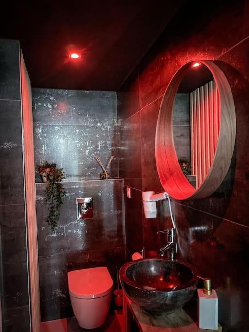 Suite Luxueuse Jacuzzi Suite Amantis By Noma Saint-Chamond Ngoại thất bức ảnh